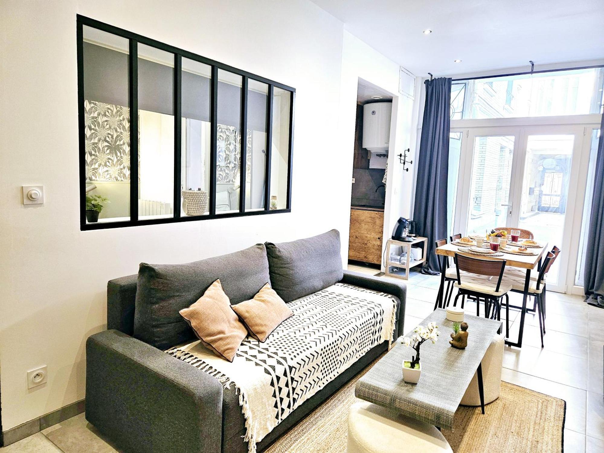 Refuge Urbain - Ideal Pro, Familles & Amis - Le Calme En Hypercentre - Wifi Haut Debit - Netflix - Machine A Laver - Gare, Cathedrale, Commerces, Restaurants & Transports En Commun A Moins De 10 Minutes A Pied رانس المظهر الخارجي الصورة
